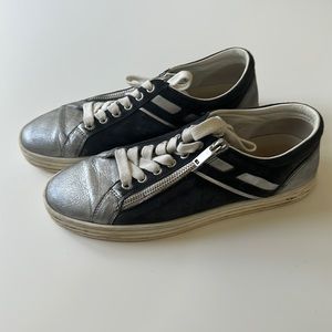 Women’s Hogan sneakers